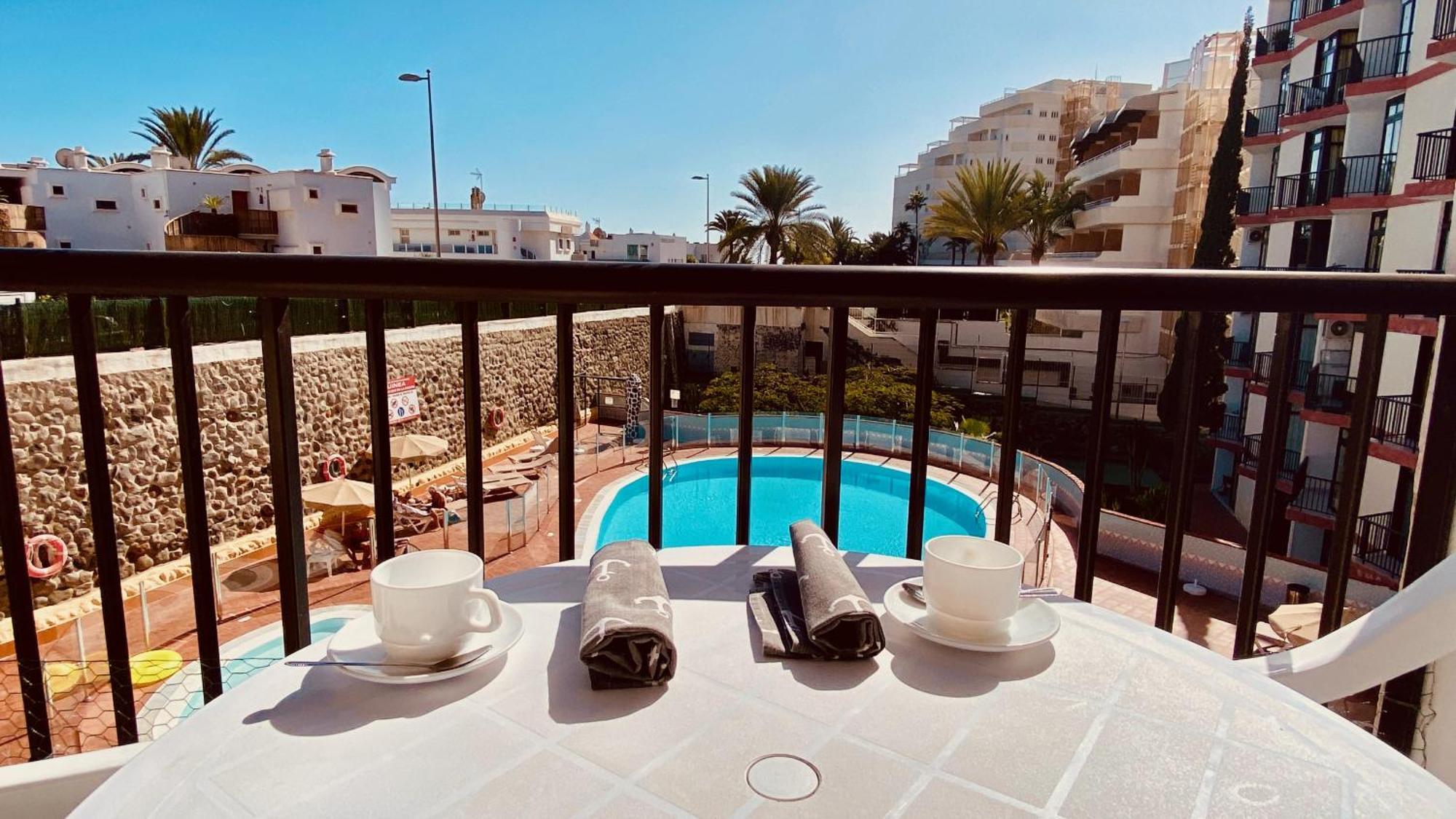 Sunny Apartment Near The Beach Playa del Inglés Exteriör bild